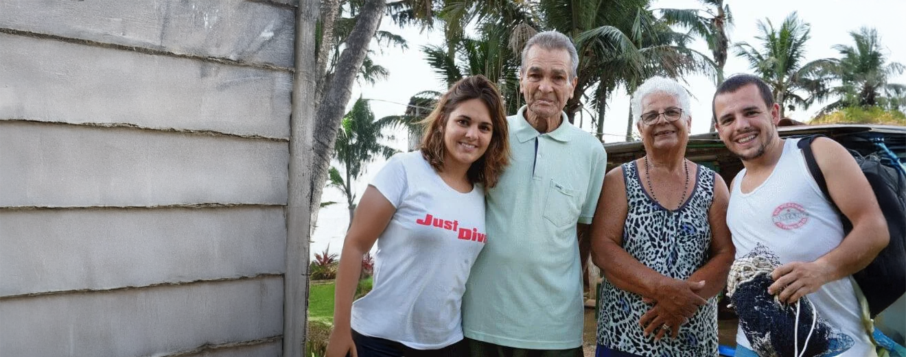 Revista Pequenas Empresas e Grandes Negócios: Oceanógrafos transformam redes de pesca resgatadas do mar em produtos sustentáveis